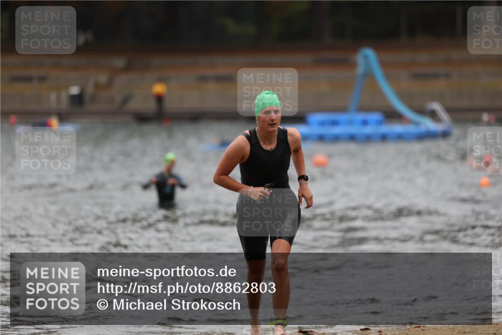 14.09.2025 - Stadtparktriathlon Michael Strokosch http://msf.ph/oto/8862803 14.09.2025 10:11:55 Schwimmen 630 meine-sportfotos.de
