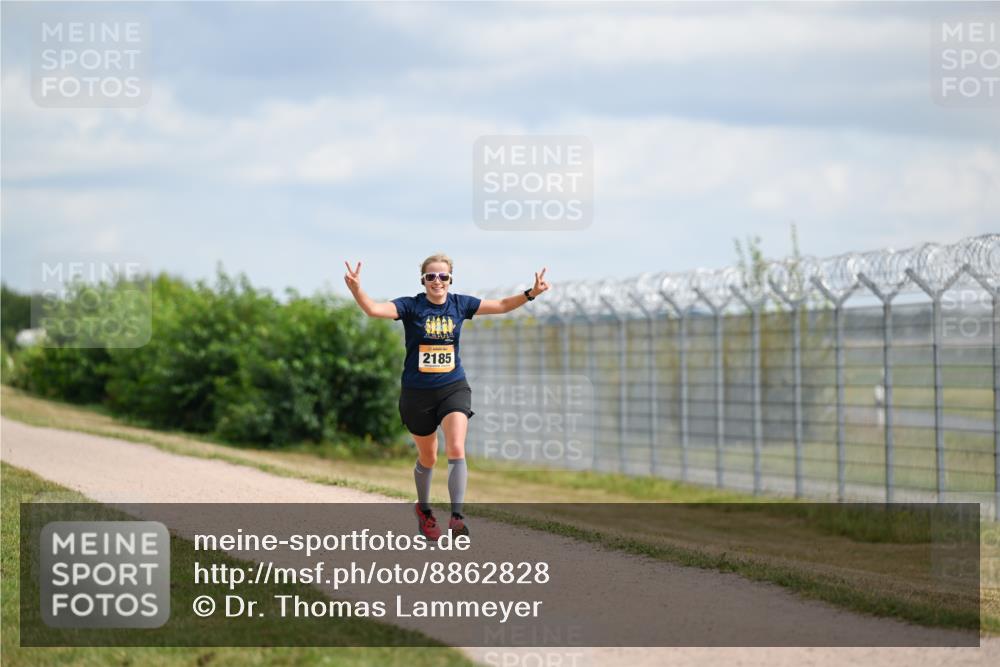 14.09.2025 - Airport Race Dr. Thomas Lammeyer http://msf.ph/oto/8862828 14.09.2025 12:02:03 Laufen 2185 meine-sportfotos.de