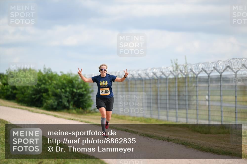14.09.2025 - Airport Race Dr. Thomas Lammeyer http://msf.ph/oto/8862835 14.09.2025 12:02:04 Laufen 2185 meine-sportfotos.de