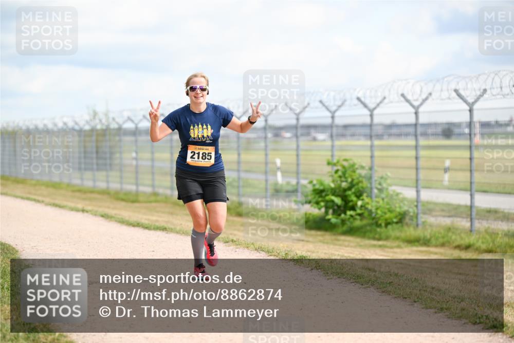 14.09.2025 - Airport Race Dr. Thomas Lammeyer http://msf.ph/oto/8862874 14.09.2025 12:02:08 Laufen 2185 meine-sportfotos.de