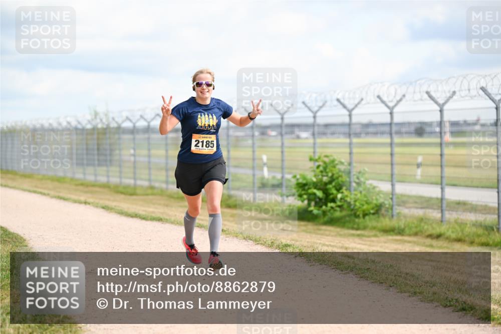 14.09.2025 - Airport Race Dr. Thomas Lammeyer http://msf.ph/oto/8862879 14.09.2025 12:02:08 Laufen 2185 meine-sportfotos.de