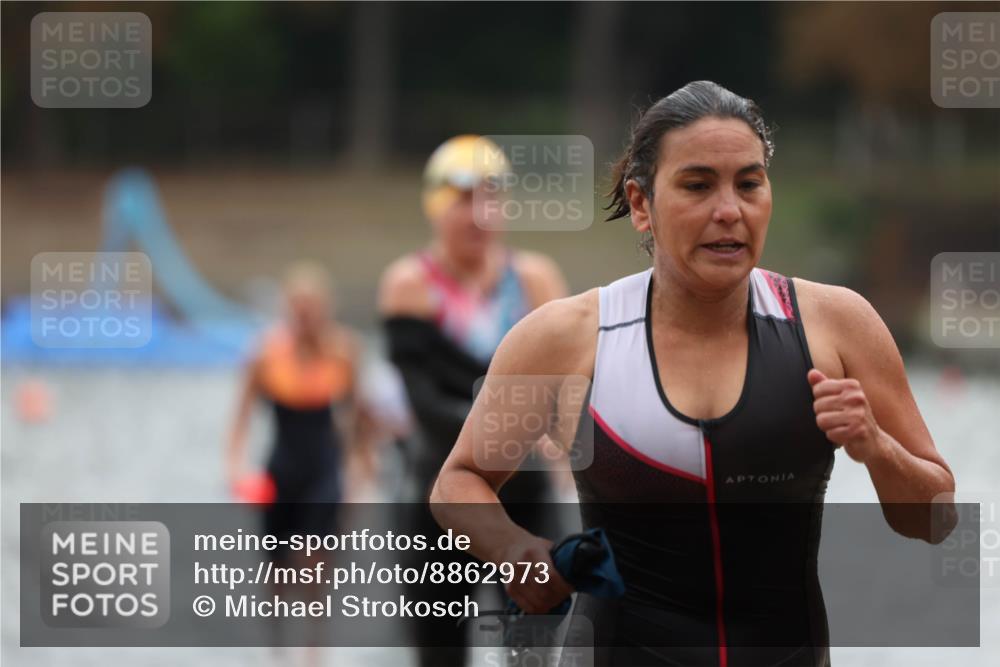 14.09.2025 - Stadtparktriathlon Michael Strokosch http://msf.ph/oto/8862973 14.09.2025 10:13:30 Schwimmen 637, 639, 641, 661, 677, 679, 685, 695, 702, 716 meine-sportfotos.de