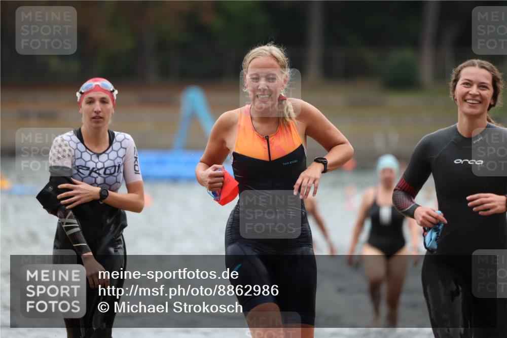14.09.2025 - Stadtparktriathlon Michael Strokosch http://msf.ph/oto/8862986 14.09.2025 10:13:34 Schwimmen 637, 639, 641, 677, 679, 685, 694, 695 meine-sportfotos.de