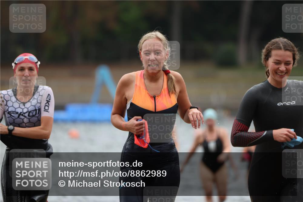 14.09.2025 - Stadtparktriathlon Michael Strokosch http://msf.ph/oto/8862989 14.09.2025 10:13:35 Schwimmen 637, 639, 641, 677, 679, 685, 694, 695 meine-sportfotos.de
