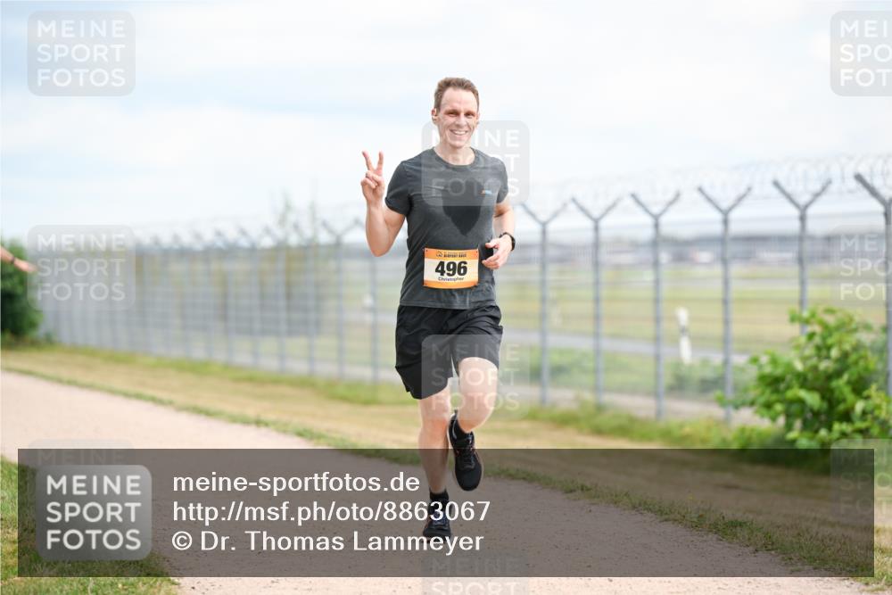 14.09.2025 - Airport Race Dr. Thomas Lammeyer http://msf.ph/oto/8863067 14.09.2025 12:02:33 Laufen 496 meine-sportfotos.de