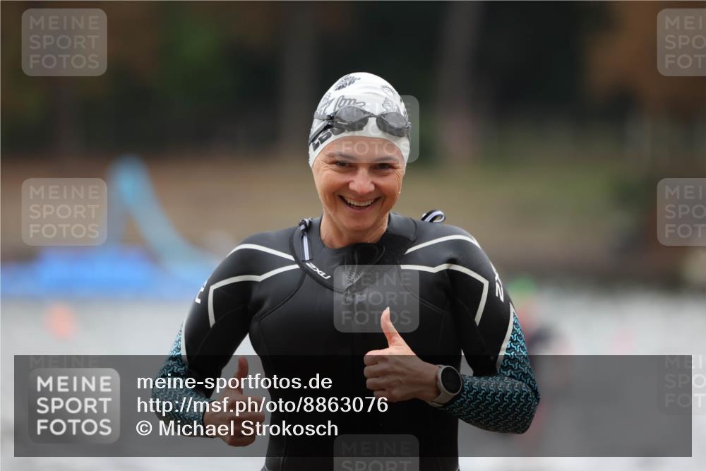 14.09.2025 - Stadtparktriathlon Michael Strokosch http://msf.ph/oto/8863076 14.09.2025 10:13:59 Schwimmen 627, 697, 712 meine-sportfotos.de