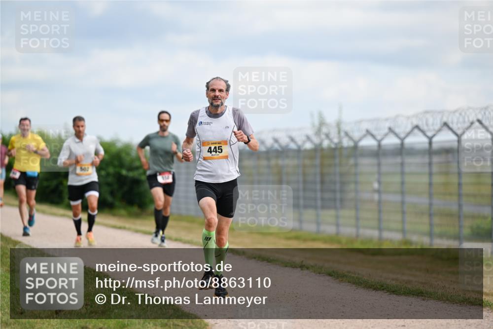 14.09.2025 - Airport Race Dr. Thomas Lammeyer http://msf.ph/oto/8863110 14.09.2025 12:02:37 Laufen 507, 445 meine-sportfotos.de