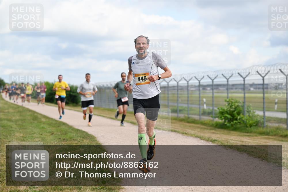 14.09.2025 - Airport Race Dr. Thomas Lammeyer http://msf.ph/oto/8863162 14.09.2025 12:02:40 Laufen 445 meine-sportfotos.de