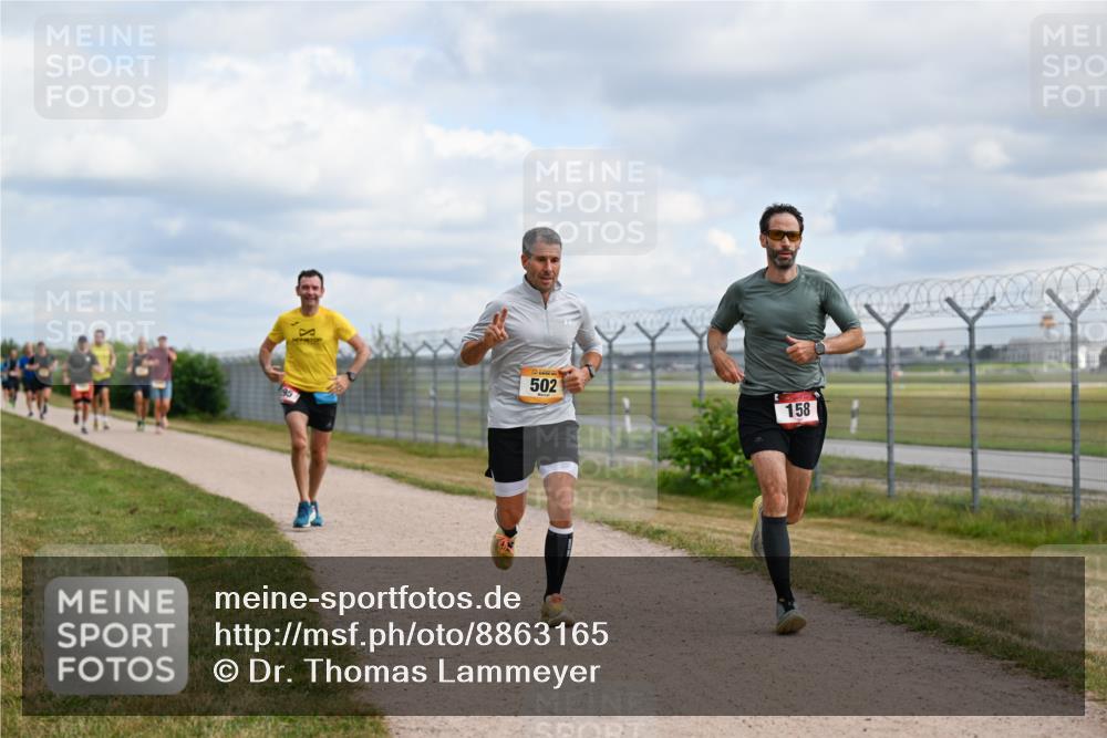 14.09.2025 - Airport Race Dr. Thomas Lammeyer http://msf.ph/oto/8863165 14.09.2025 12:02:43 Laufen 95, 502, 158 meine-sportfotos.de