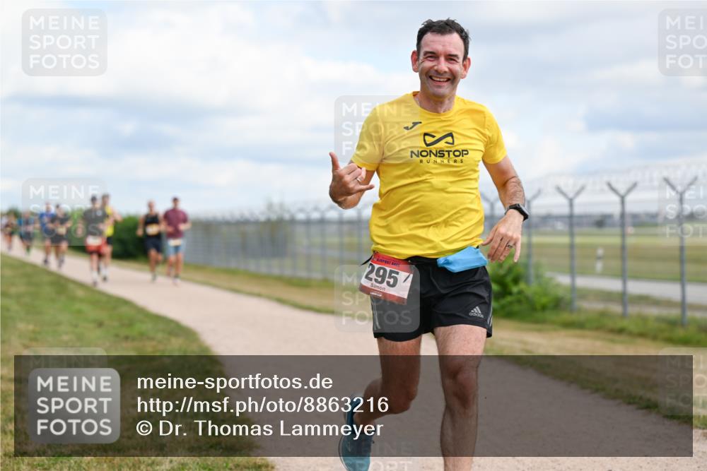 14.09.2025 - Airport Race Dr. Thomas Lammeyer http://msf.ph/oto/8863216 14.09.2025 12:02:46 Laufen 295 meine-sportfotos.de