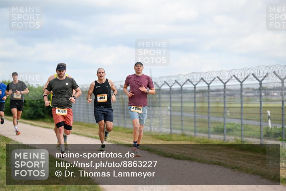 14.09.2025 - Airport Race Dr. Thomas Lammeyer http://msf.ph/oto/8863227 14.09.2025 12:02:49 Laufen 1097, 4, 1085, 404, 4200 meine-sportfotos.de