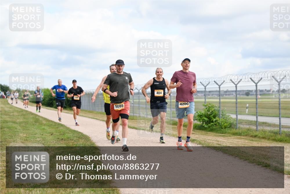 14.09.2025 - Airport Race Dr. Thomas Lammeyer http://msf.ph/oto/8863277 14.09.2025 12:02:52 Laufen 1097, 1085, 404, 4200 meine-sportfotos.de