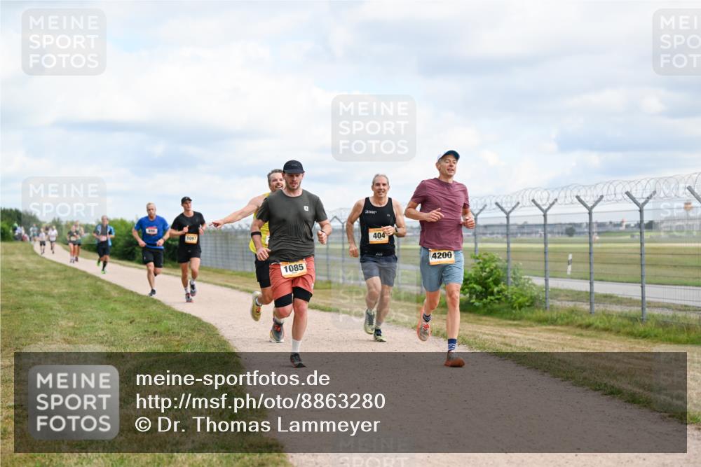 14.09.2025 - Airport Race Dr. Thomas Lammeyer http://msf.ph/oto/8863280 14.09.2025 12:02:52 Laufen 1097, 1085, 404, 4200 meine-sportfotos.de