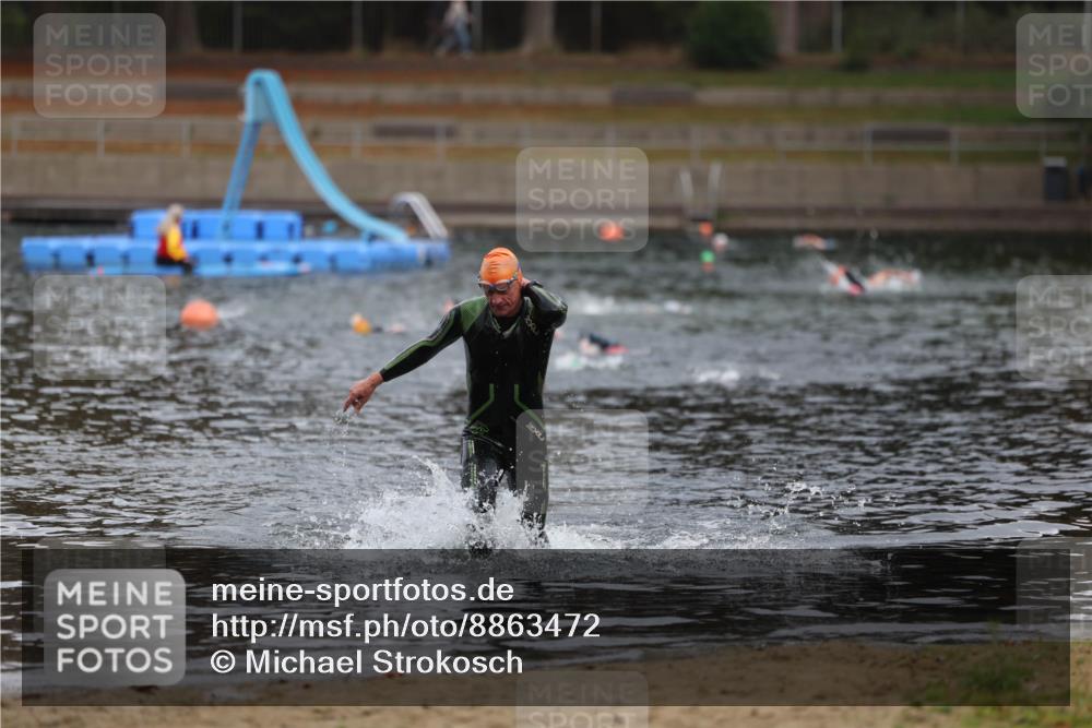 14.09.2025 - Stadtparktriathlon Michael Strokosch http://msf.ph/oto/8863472 14.09.2025 10:30:00 Schwimmen 783 meine-sportfotos.de
