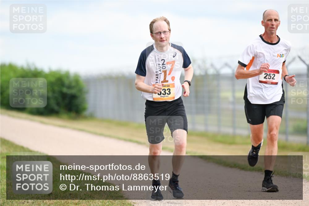 14.09.2025 - Airport Race Dr. Thomas Lammeyer http://msf.ph/oto/8863519 14.09.2025 12:03:15 Laufen 33, 252 meine-sportfotos.de