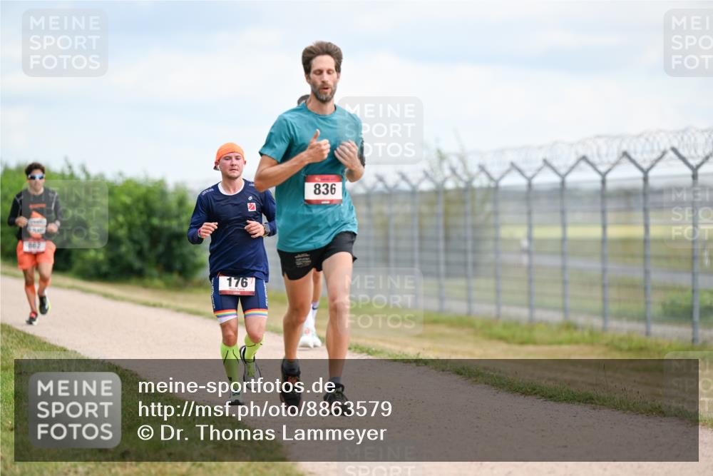 14.09.2025 - Airport Race Dr. Thomas Lammeyer http://msf.ph/oto/8863579 14.09.2025 12:03:26 Laufen 176, 836 meine-sportfotos.de