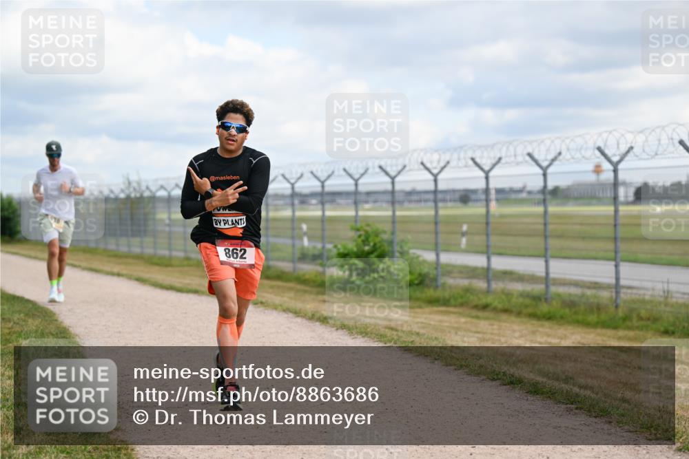 14.09.2025 - Airport Race Dr. Thomas Lammeyer http://msf.ph/oto/8863686 14.09.2025 12:03:34 Laufen 862 meine-sportfotos.de