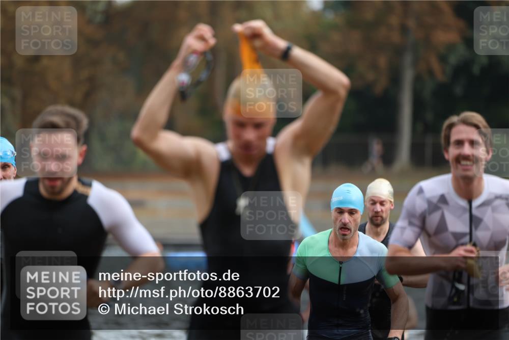 14.09.2025 - Stadtparktriathlon Michael Strokosch http://msf.ph/oto/8863702 14.09.2025 10:32:26 Schwimmen 732, 748, 758, 759, 780, 782, 785, 796, 799, 800, 801 meine-sportfotos.de