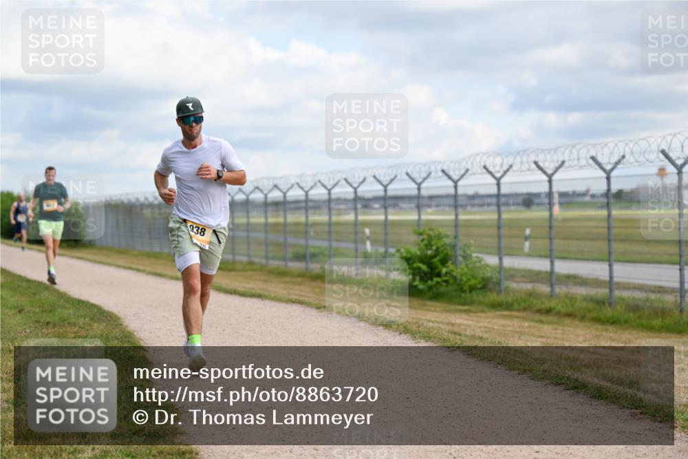 14.09.2025 - Airport Race Dr. Thomas Lammeyer http://msf.ph/oto/8863720 14.09.2025 12:03:36 Laufen 938 meine-sportfotos.de