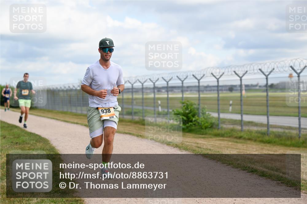 14.09.2025 - Airport Race Dr. Thomas Lammeyer http://msf.ph/oto/8863731 14.09.2025 12:03:37 Laufen 938, 938 meine-sportfotos.de