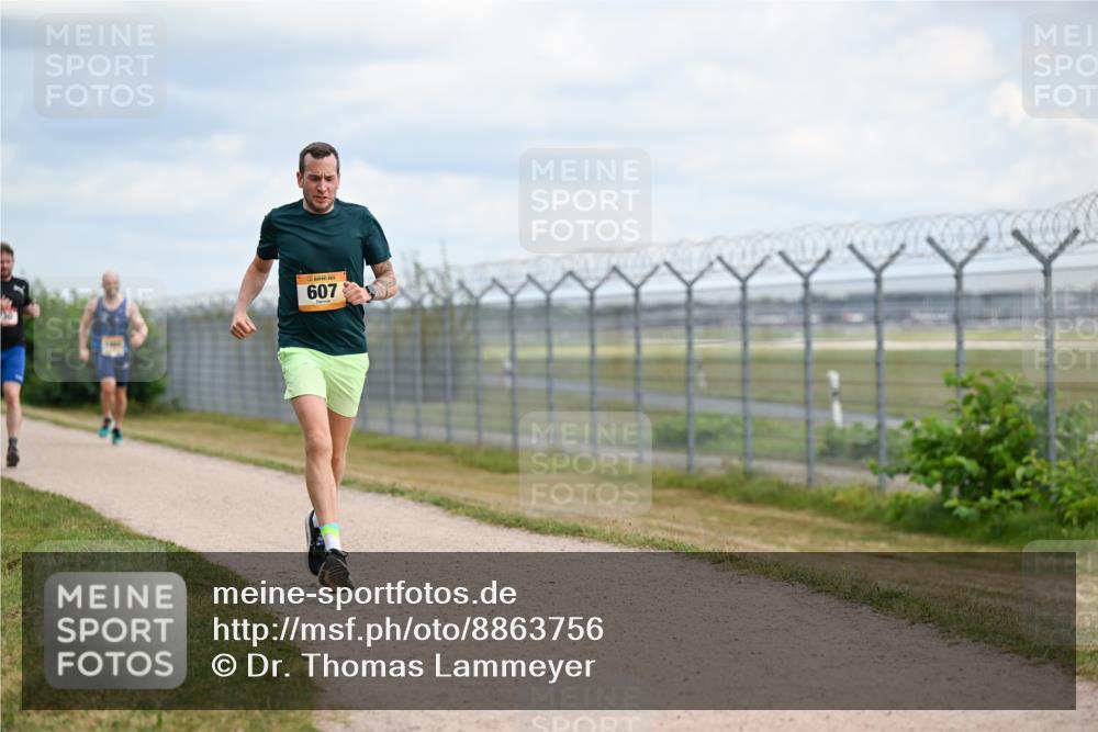 14.09.2025 - Airport Race Dr. Thomas Lammeyer http://msf.ph/oto/8863756 14.09.2025 12:03:39 Laufen 607 meine-sportfotos.de