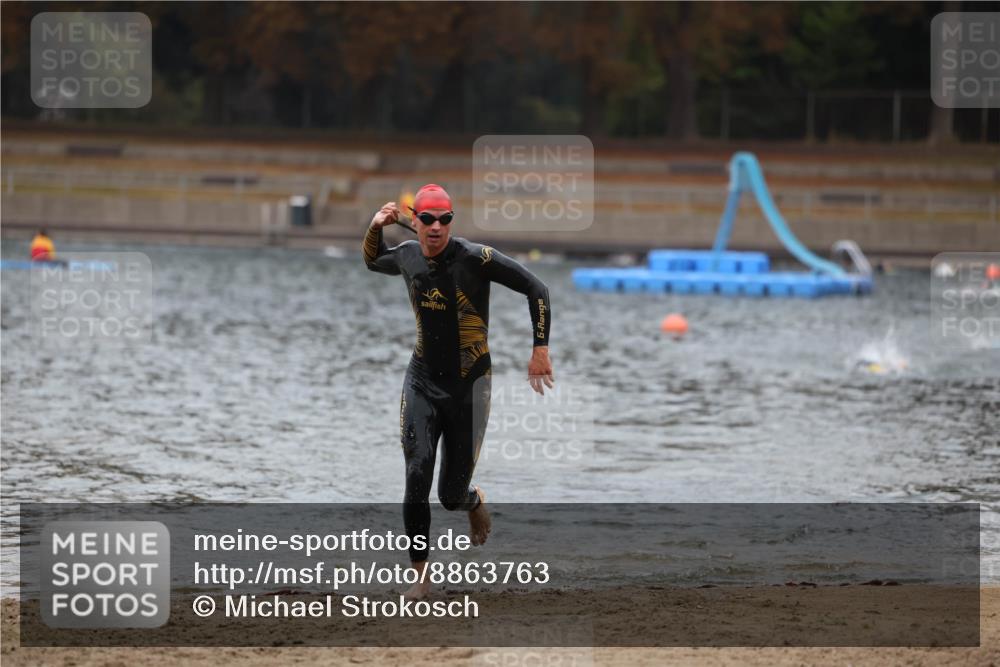 14.09.2025 - Stadtparktriathlon Michael Strokosch http://msf.ph/oto/8863763 14.09.2025 08:49:08 Schwimmen 315 meine-sportfotos.de