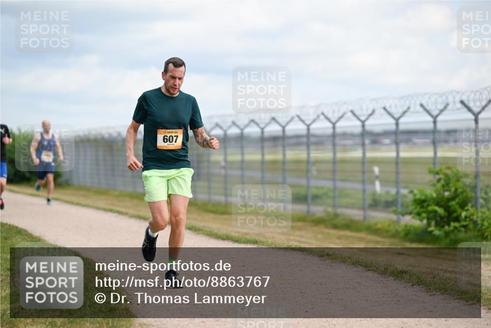 14.09.2025 - Airport Race Dr. Thomas Lammeyer http://msf.ph/oto/8863767 14.09.2025 12:03:39 Laufen 607 meine-sportfotos.de