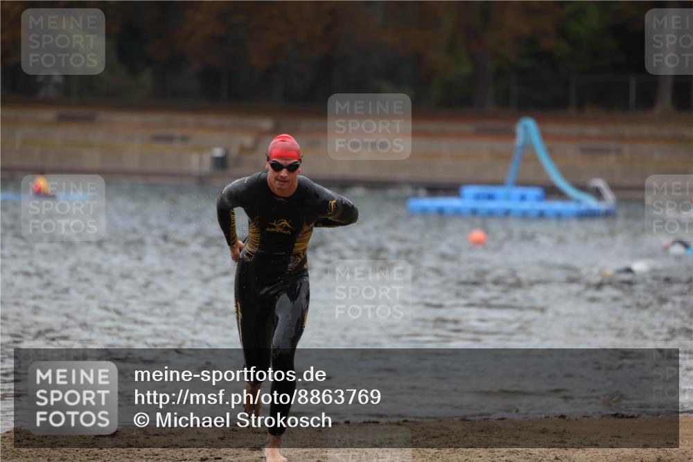 14.09.2025 - Stadtparktriathlon Michael Strokosch http://msf.ph/oto/8863769 14.09.2025 08:49:09 Schwimmen 315 meine-sportfotos.de