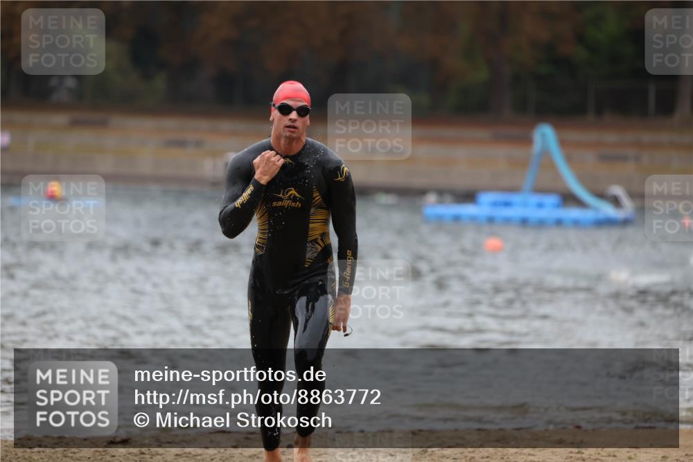 14.09.2025 - Stadtparktriathlon Michael Strokosch http://msf.ph/oto/8863772 14.09.2025 08:49:09 Schwimmen 315 meine-sportfotos.de