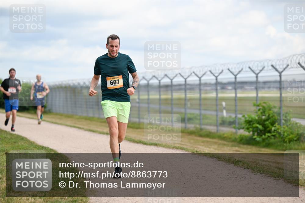 14.09.2025 - Airport Race Dr. Thomas Lammeyer http://msf.ph/oto/8863773 14.09.2025 12:03:40 Laufen 607 meine-sportfotos.de