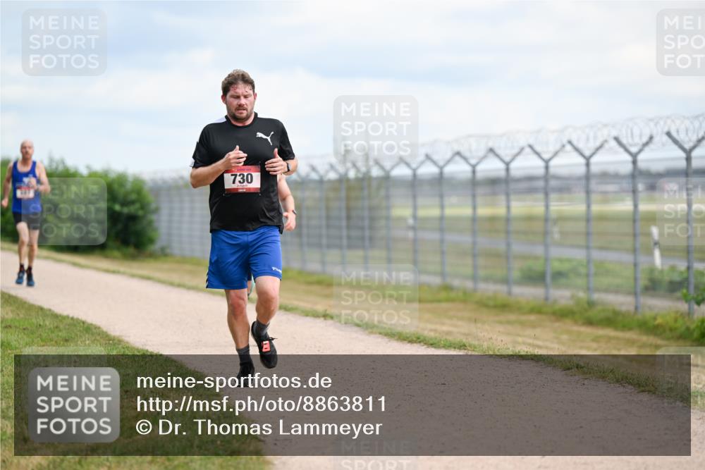 14.09.2025 - Airport Race Dr. Thomas Lammeyer http://msf.ph/oto/8863811 14.09.2025 12:03:43 Laufen 730 meine-sportfotos.de