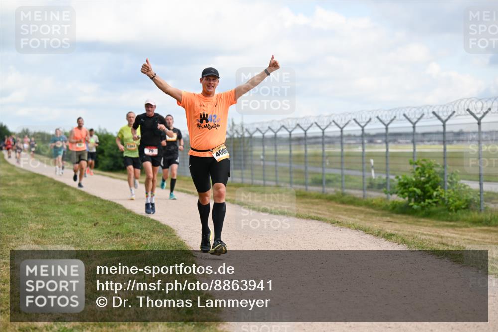 14.09.2025 - Airport Race Dr. Thomas Lammeyer http://msf.ph/oto/8863941 14.09.2025 12:03:53 Laufen 1363, 79, 42, 4060 meine-sportfotos.de