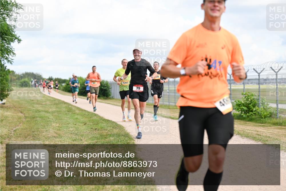 14.09.2025 - Airport Race Dr. Thomas Lammeyer http://msf.ph/oto/8863973 14.09.2025 12:03:56 Laufen 1262, 79, 5, 40 meine-sportfotos.de