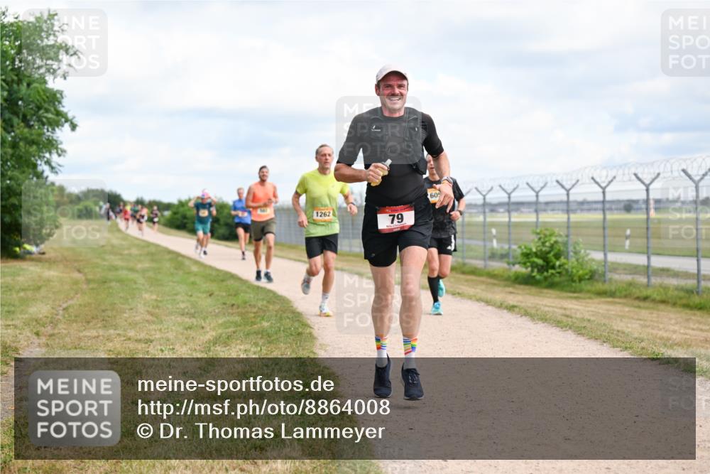 14.09.2025 - Airport Race Dr. Thomas Lammeyer http://msf.ph/oto/8864008 14.09.2025 12:03:57 Laufen 1262, 79, 605 meine-sportfotos.de