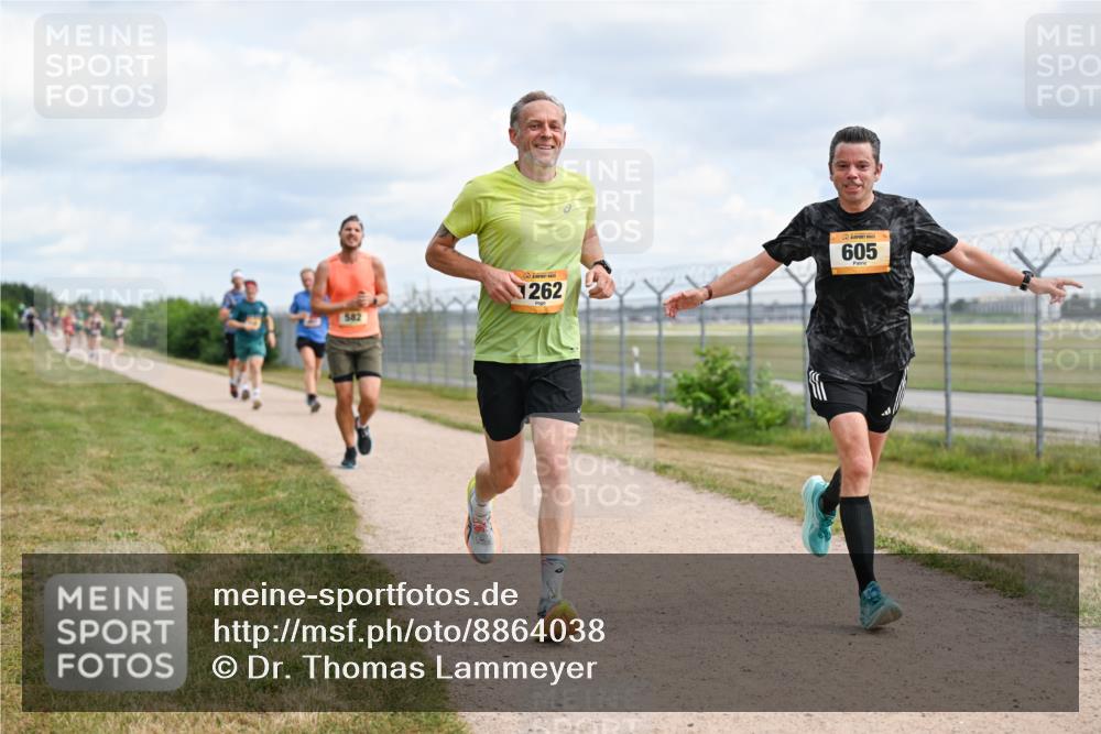14.09.2025 - Airport Race Dr. Thomas Lammeyer http://msf.ph/oto/8864038 14.09.2025 12:03:59 Laufen 262, 605 meine-sportfotos.de