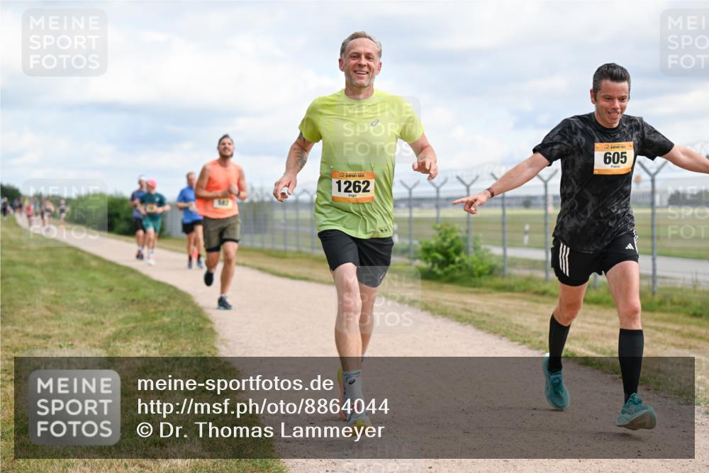 14.09.2025 - Airport Race Dr. Thomas Lammeyer http://msf.ph/oto/8864044 14.09.2025 12:04:00 Laufen 1262, 605 meine-sportfotos.de