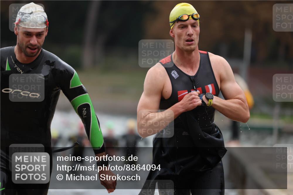 14.09.2025 - Stadtparktriathlon Michael Strokosch http://msf.ph/oto/8864094 14.09.2025 08:50:49 Schwimmen 314, 322, 331, 344, 365, 374, 377 meine-sportfotos.de