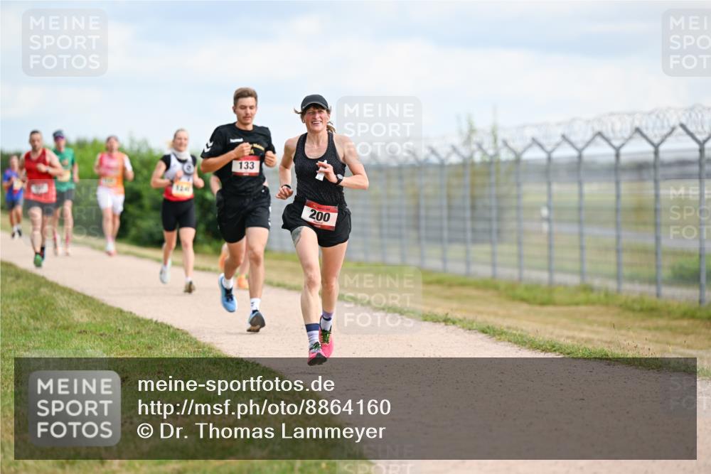 14.09.2025 - Airport Race Dr. Thomas Lammeyer http://msf.ph/oto/8864160 14.09.2025 12:04:13 Laufen 124, 133, 200 meine-sportfotos.de
