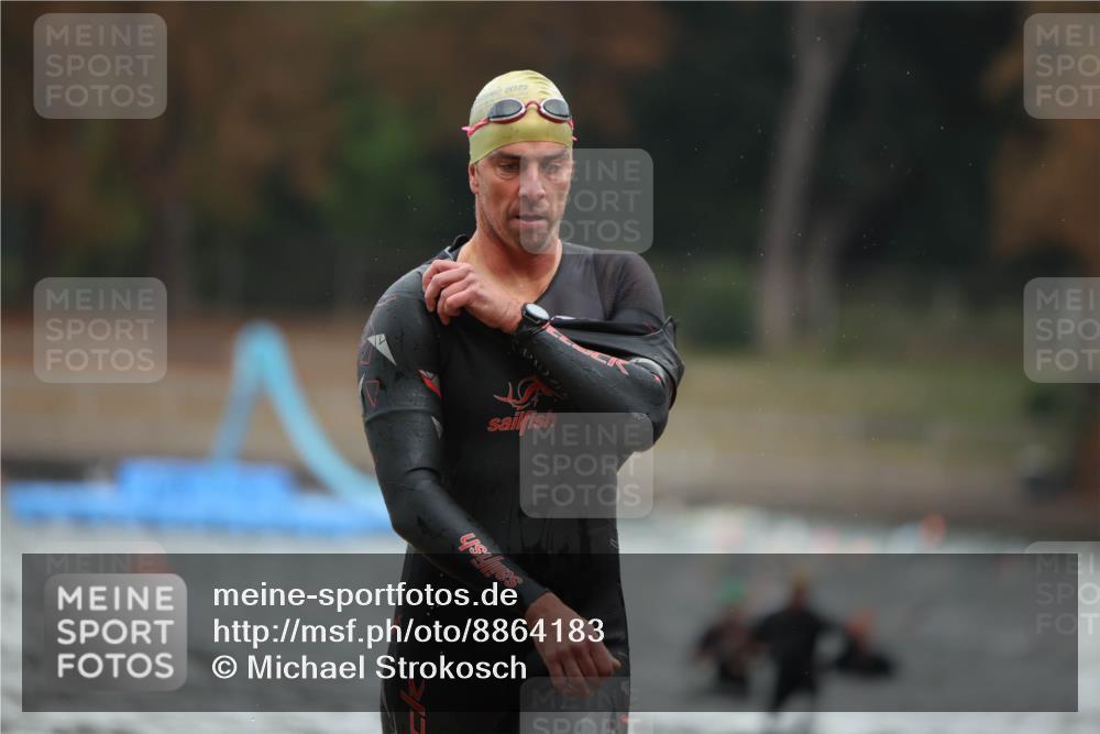 14.09.2025 - Stadtparktriathlon Michael Strokosch http://msf.ph/oto/8864183 14.09.2025 08:51:10 Schwimmen 339, 361, 376 meine-sportfotos.de