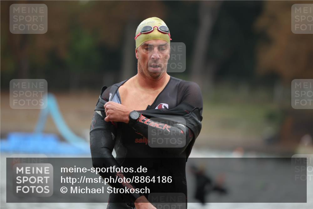 14.09.2025 - Stadtparktriathlon Michael Strokosch http://msf.ph/oto/8864186 14.09.2025 08:51:11 Schwimmen 339, 361, 376 meine-sportfotos.de