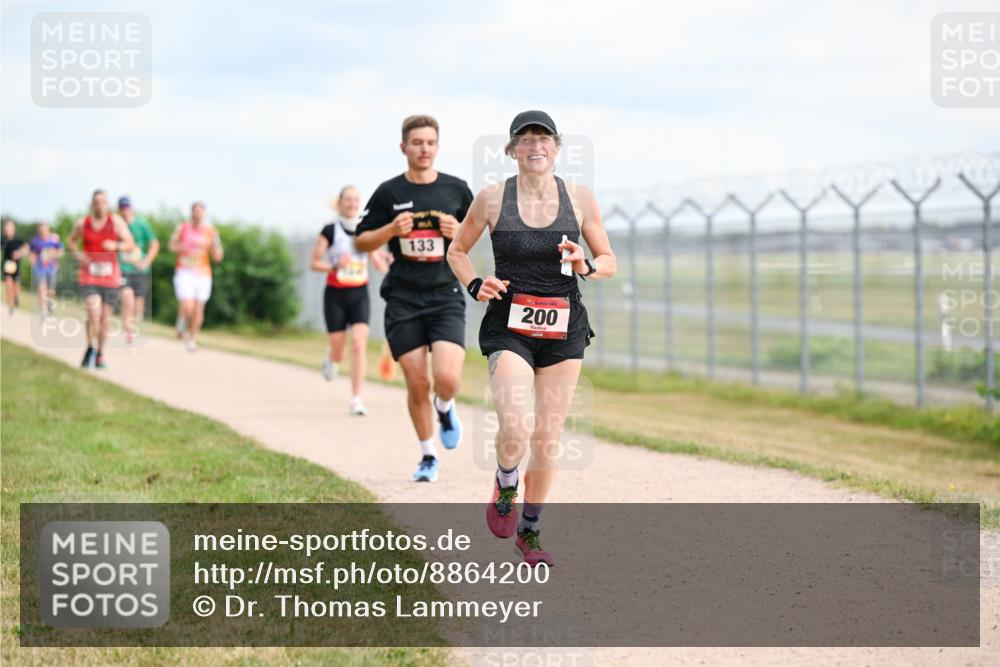 14.09.2025 - Airport Race Dr. Thomas Lammeyer http://msf.ph/oto/8864200 14.09.2025 12:04:15 Laufen 133, 200 meine-sportfotos.de
