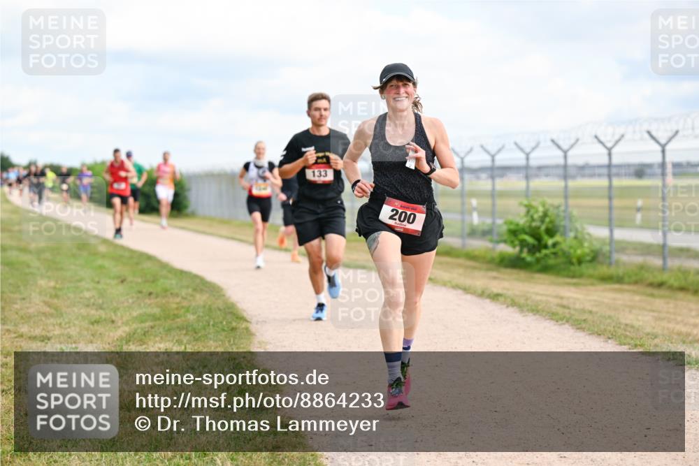 14.09.2025 - Airport Race Dr. Thomas Lammeyer http://msf.ph/oto/8864233 14.09.2025 12:04:16 Laufen 133, 200 meine-sportfotos.de