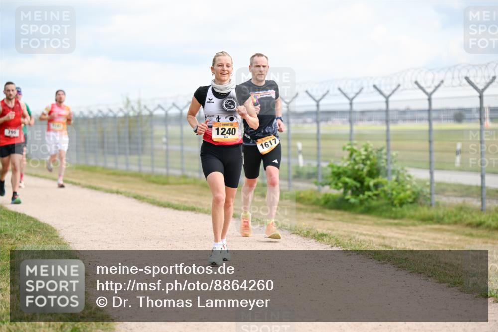 14.09.2025 - Airport Race Dr. Thomas Lammeyer http://msf.ph/oto/8864260 14.09.2025 12:04:19 Laufen 765, 1240, 1617 meine-sportfotos.de