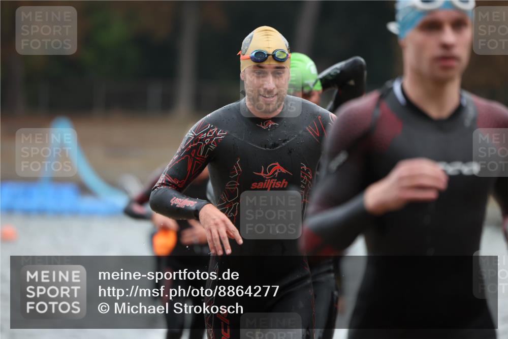 14.09.2025 - Stadtparktriathlon Michael Strokosch http://msf.ph/oto/8864277 14.09.2025 08:51:38 Schwimmen 318, 323, 324, 326, 345, 347, 354, 363, 370, 373, 375 meine-sportfotos.de