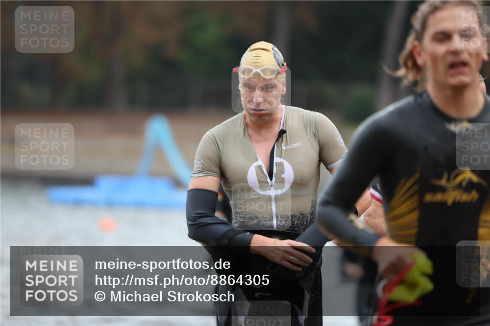 14.09.2025 - Stadtparktriathlon Michael Strokosch http://msf.ph/oto/8864305 14.09.2025 08:51:45 Schwimmen 323, 326, 345, 352, 358, 362, 363, 370, 371, 375 meine-sportfotos.de