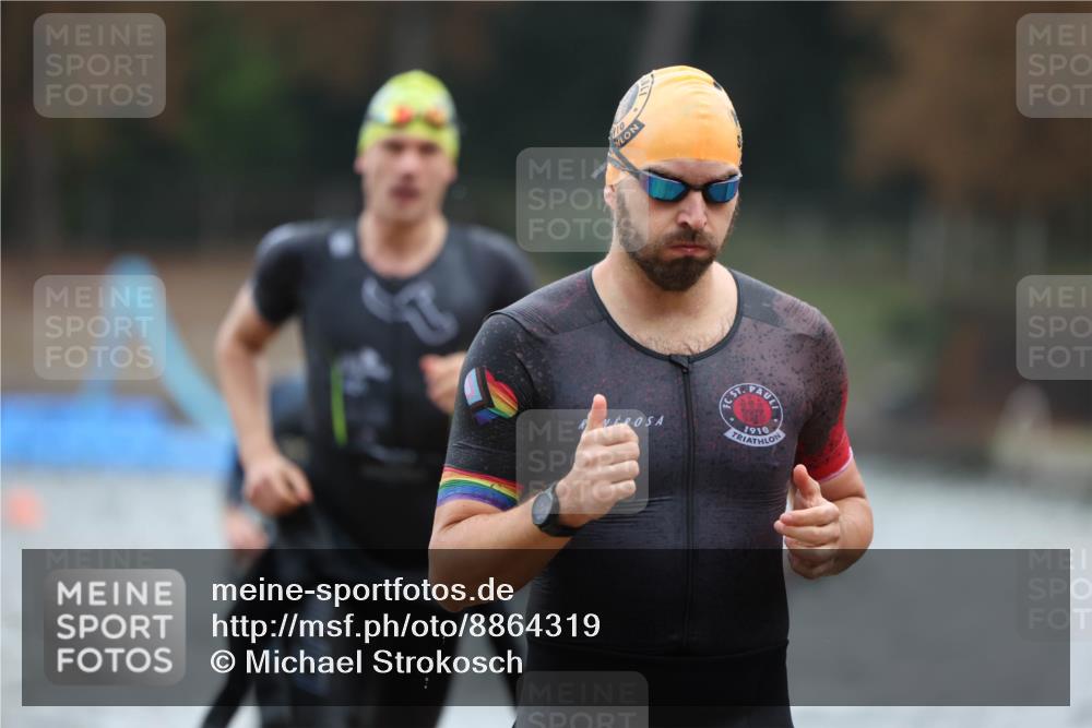 14.09.2025 - Stadtparktriathlon Michael Strokosch http://msf.ph/oto/8864319 14.09.2025 08:51:48 Schwimmen 304, 323, 326, 333, 342, 345, 352, 358, 362, 363, 370, 371, 375 meine-sportfotos.de
