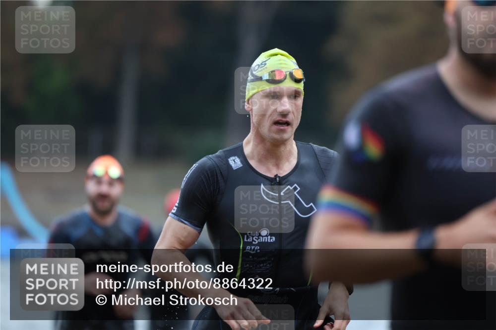 14.09.2025 - Stadtparktriathlon Michael Strokosch http://msf.ph/oto/8864322 14.09.2025 08:51:49 Schwimmen 304, 323, 326, 333, 342, 345, 352, 358, 362, 363, 371, 375 meine-sportfotos.de
