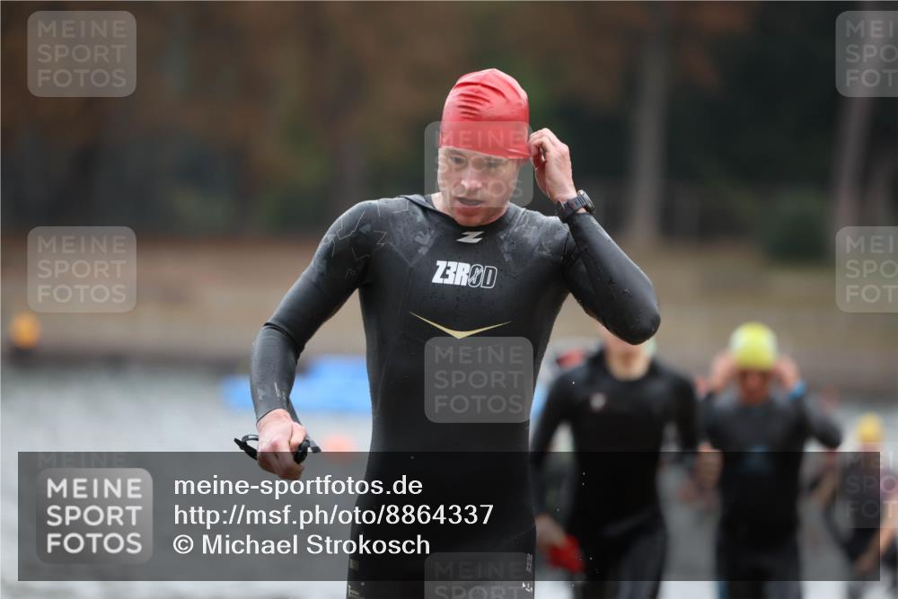 14.09.2025 - Stadtparktriathlon Michael Strokosch http://msf.ph/oto/8864337 14.09.2025 08:51:52 Schwimmen 304, 326, 333, 342, 352, 358, 362, 363, 371 meine-sportfotos.de