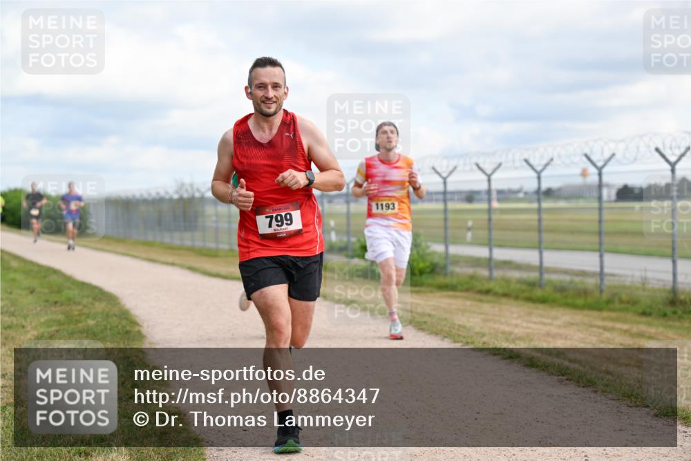 14.09.2025 - Airport Race Dr. Thomas Lammeyer http://msf.ph/oto/8864347 14.09.2025 12:04:24 Laufen 799, 1193 meine-sportfotos.de