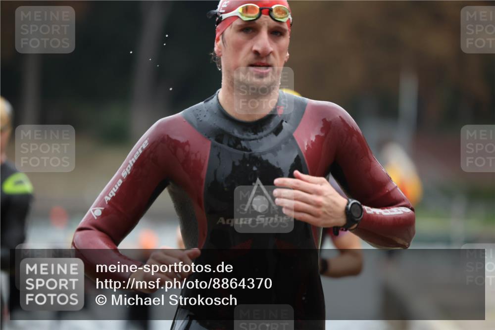 14.09.2025 - Stadtparktriathlon Michael Strokosch http://msf.ph/oto/8864370 14.09.2025 08:51:59 Schwimmen 304, 333, 337, 341, 342, 358, 362, 366, 451 meine-sportfotos.de
